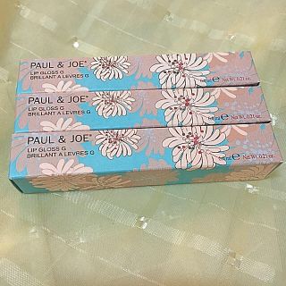 ポールアンドジョー(PAUL & JOE)の💕新品未使用未開封箱付き💕  ポール&ジョー リップグロス01 (リップグロス)