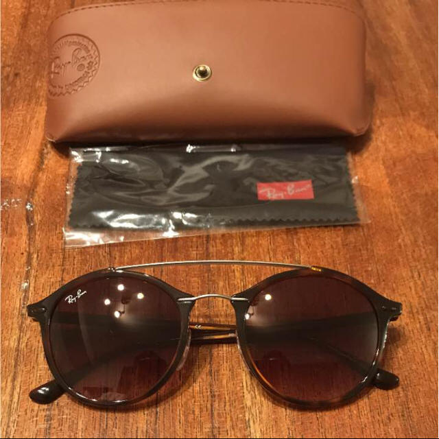 Ray-Ban(レイバン)のRay BanレイバンLightRay4266ダブルブリッジラウンドサングラスN メンズのファッション小物(サングラス/メガネ)の商品写真