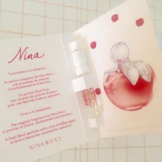 ニナリッチ(NINA RICCI)のニナリッチ☆香水サンプル(香水(女性用))