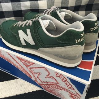 ニューバランス(New Balance)の【新品】ニューバランス574（グリーン:27.0㎝）(スニーカー)