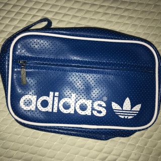 アディダス(adidas)の★新品★ アディダス クラッチバック(クラッチバッグ)