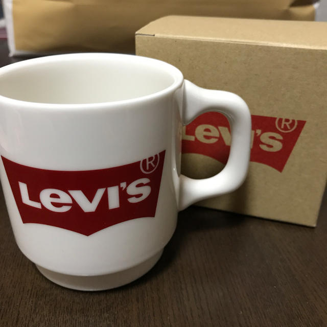 Levi's Levi's 非売品マグカップの通販 by mm's shop｜リーバイスならラクマ