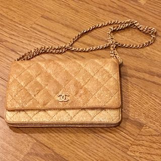 シャネル(CHANEL)の【正規品】レアCHANEL チェーンウォレット ゴールド(財布)