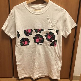 トーガ(TOGA)のTOGA フラワープリントTシャツ(Tシャツ(半袖/袖なし))