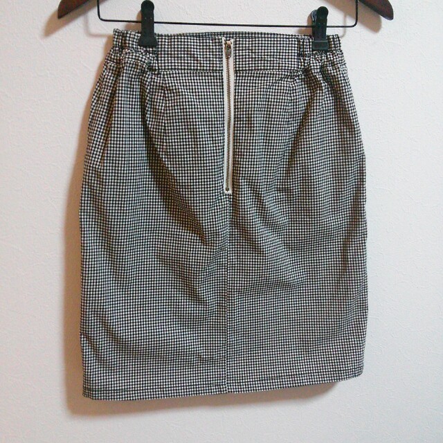 who's who Chico(フーズフーチコ)のギンガムチェックタイトスカート レディースのスカート(ひざ丈スカート)の商品写真