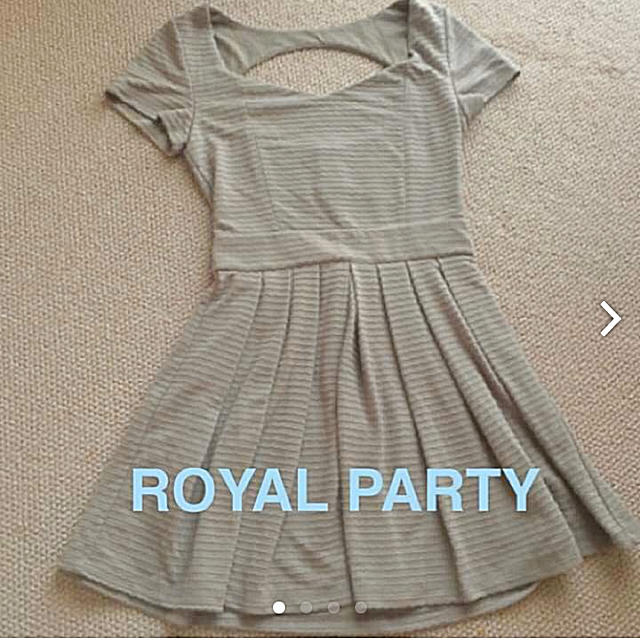 ROYAL PARTY(ロイヤルパーティー)のROYAL PARTY♡背中開き半袖ミニワンピ レディースのワンピース(ミニワンピース)の商品写真