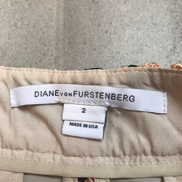 DIANE von FURSTENBERG(ダイアンフォンファステンバーグ)のダイアン フォン ファステンバーグ ショートパンツ サイズ2 レディースのパンツ(ショートパンツ)の商品写真