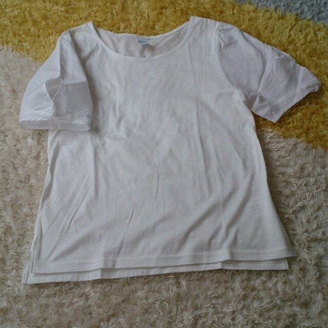 IENA(イエナ)のツイストスリーブTシャツ レディースのトップス(Tシャツ(半袖/袖なし))の商品写真