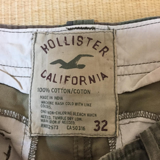 Hollister(ホリスター)のホリスター ハーフパンツ 32インチ メンズのパンツ(ショートパンツ)の商品写真
