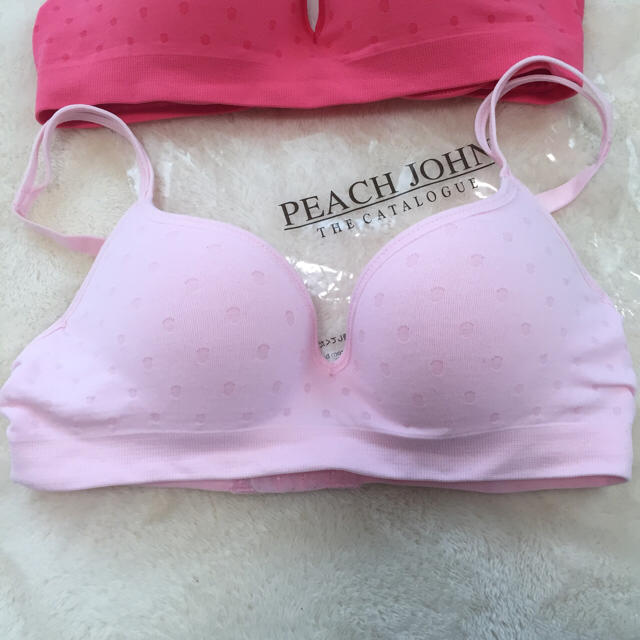 PEACH JOHN(ピーチジョン)のD70 ワークブラ 新品 ピーチジョン レディースの下着/アンダーウェア(ブラ)の商品写真