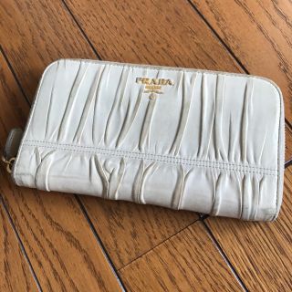 プラダ(PRADA)のプラダの財布(財布)