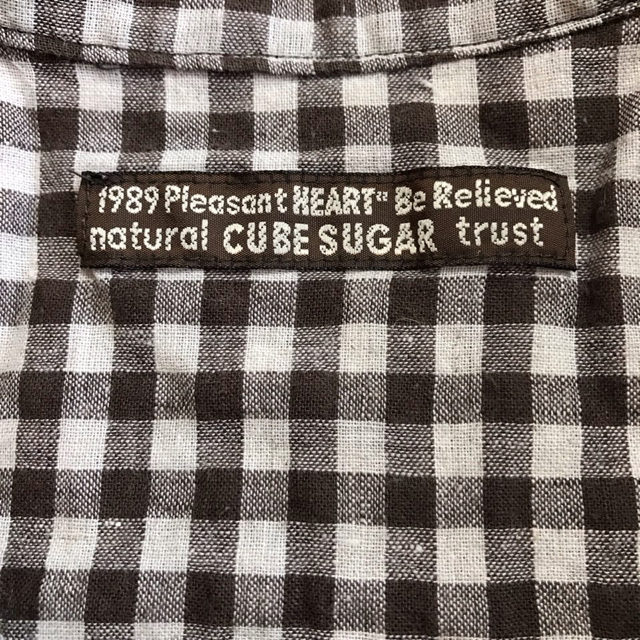 CUBE SUGAR(キューブシュガー)のCUBE SUGER　ギンガムチェック　シャツ　ブラウン レディースのトップス(シャツ/ブラウス(半袖/袖なし))の商品写真