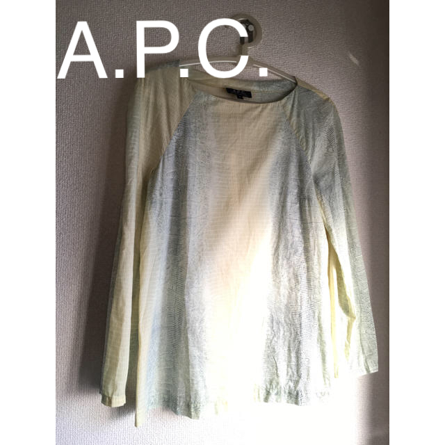 A.P.C(アーペーセー)のA.P.C. フランス製 コットンシャツ アーペーセー レディースのトップス(シャツ/ブラウス(長袖/七分))の商品写真