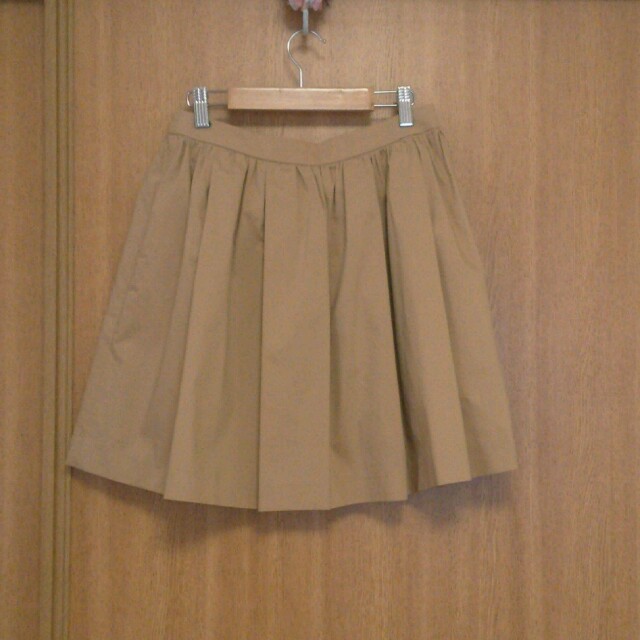 Adam et Rope'(アダムエロぺ)のアダムエロペ　スカート レディースのスカート(ひざ丈スカート)の商品写真