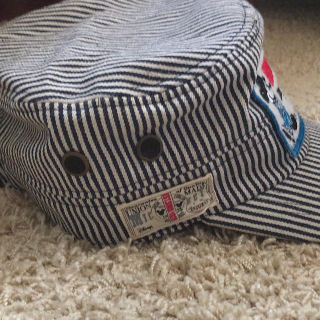 Disney(ディズニー)のDisney ミッキー ヒッコリー柄キャップ レディースの帽子(キャップ)の商品写真