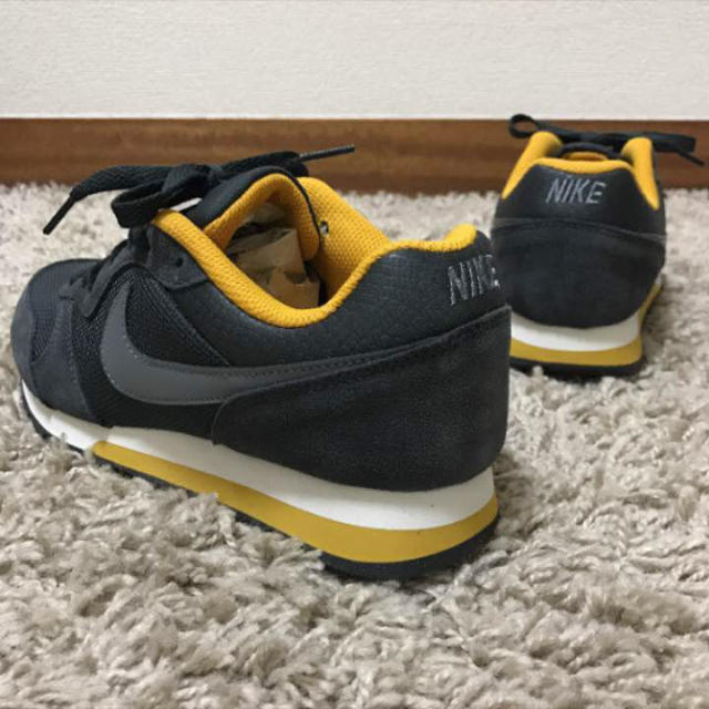 NIKE(ナイキ)のナイキ  ウィメンズ  MDランナー   2  ミッド  レディースの靴/シューズ(スニーカー)の商品写真