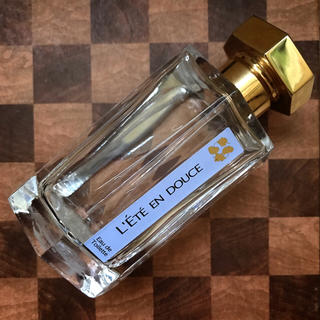 ラルチザンパフューム(L'Artisan Parfumeur)の値下げ❣️ラルチザン ひと夏の夕暮れ(ユニセックス)