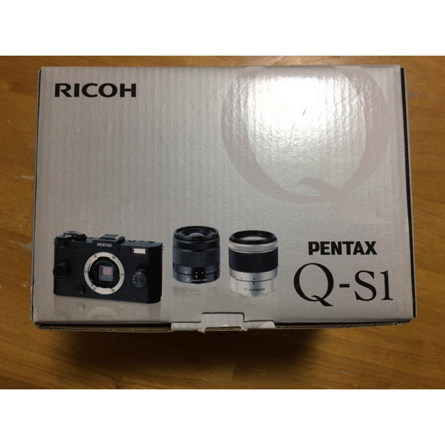 PENTAX - 15時までお値下げ!!PENTAX Q-S1 ダブルズームキットの
