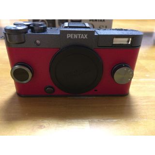 ペンタックス(PENTAX)の１５時までお値下げ！！PENTAX Q-S1  ダブルズームキット(ミラーレス一眼)