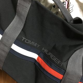 トミーヒルフィガー(TOMMY HILFIGER)の☆ハワイTOMMYHILFIGEＲ☆新品タグ付き♪キズあり大きめボストンbag♪(ボストンバッグ)