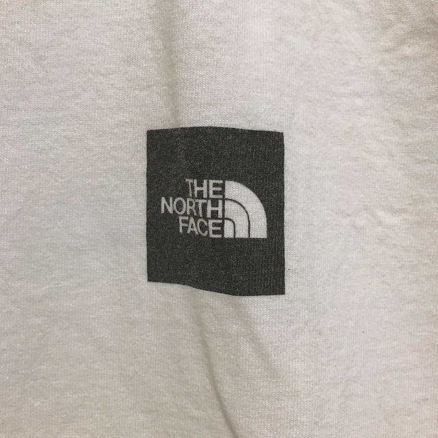 THE NORTH FACE(ザノースフェイス)のTHE NORTH FACE ノースフェイス 白 ホワイト プリント Ｔシャツ  メンズのトップス(Tシャツ/カットソー(半袖/袖なし))の商品写真