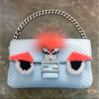 フェンディ(FENDI)の本物♥激レア♥パイソン♥FENDI♥マイクロバケット♥フェンディ♥(ハンドバッグ)