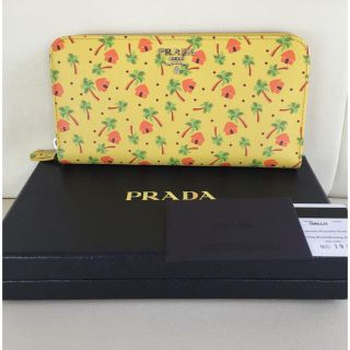 プラダ サフィアーノ 財布(レディース)(イエロー/黄色系)の通販 26点