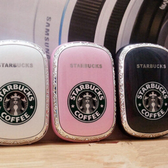 Starbucks Coffee(スターバックスコーヒー)の大人気💟モバイルバッテリー スマホ/家電/カメラのスマートフォン/携帯電話(バッテリー/充電器)の商品写真