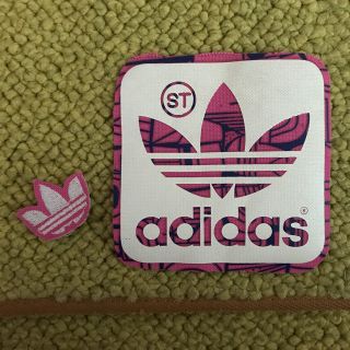 アディダス(adidas)のadidas ロゴ(ステッカー)