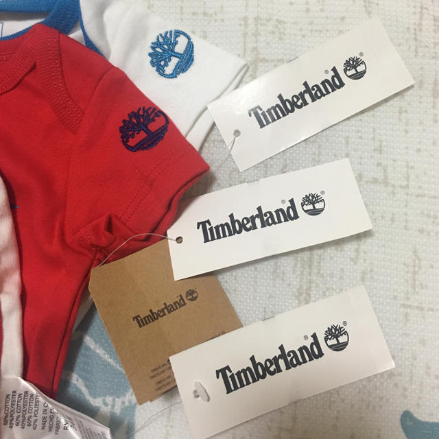 Timberland(ティンバーランド)のおマメちゃん様ティンバーランド ロンパース キッズ/ベビー/マタニティのベビー服(~85cm)(ロンパース)の商品写真