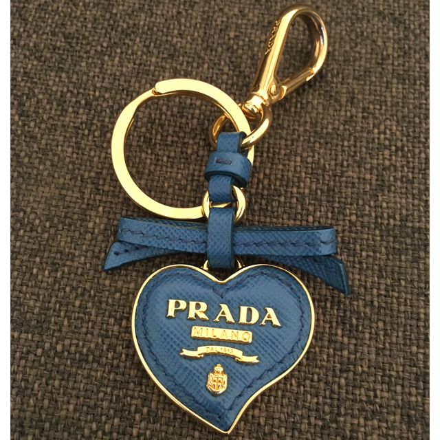 ✨美品✨ PRADA サフィアーノ ハート キーリング