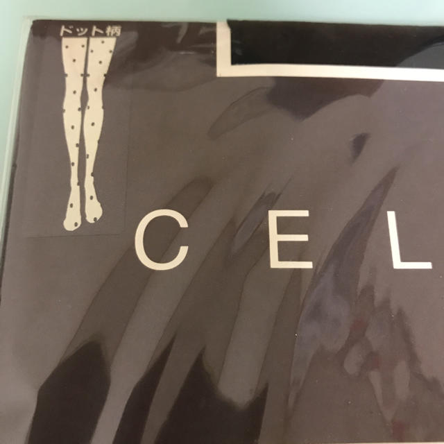 celine(セリーヌ)のCELINE ラインストーン付き黒パンスト レディースのレッグウェア(タイツ/ストッキング)の商品写真