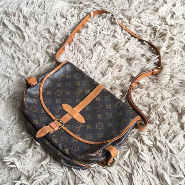 LOUIS VUITTON♡ソミュール30 ショルダーバッグ