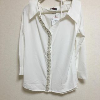 ダチュラ(DaTuRa)のパールビジューラインゆるシャツ ダチュラ(シャツ/ブラウス(長袖/七分))