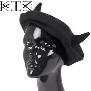 安くなりました！KTZ 角ベレー帽の通販 by 閉店します。｜ラクマ