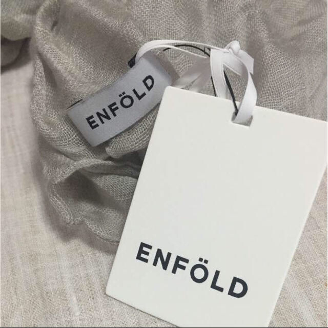 ENFOLD(エンフォルド)の2017SSマーケット★お取り置き中★エンフォルド 新品 ストール レディースのファッション小物(ストール/パシュミナ)の商品写真