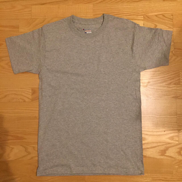 Champion(チャンピオン)のチャンピオンchampionヘビーＴシャツ新品送料込無地6oz【最安値】 メンズのトップス(Tシャツ/カットソー(半袖/袖なし))の商品写真