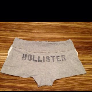 ホリスター(Hollister)のHollister ショートパンツ(ショートパンツ)