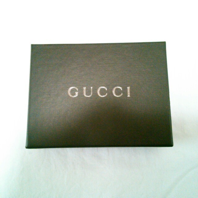 Gucci(グッチ)のGUCCIシルクスカーフ レディースのファッション小物(ストール/パシュミナ)の商品写真
