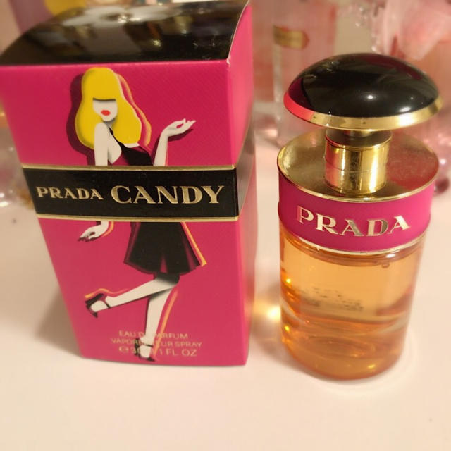 PRADA - プラダPRADA香水キャンディCANDY30mlの通販 by ♡｜プラダならラクマ