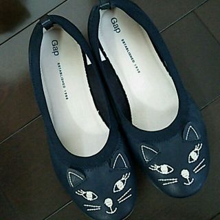 ギャップ(GAP)のGAP☆猫ちゃんフラットシューズ☆ネイビー(バレエシューズ)