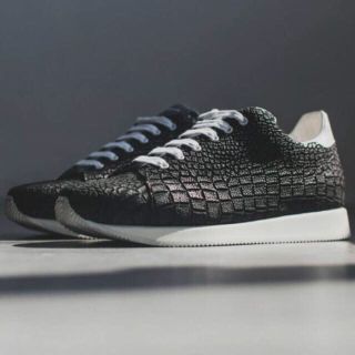 KRIS VAN ASSCHE(スニーカー)のフリマアイテム一覧 KRIS VAN ASSCHE(スニーカー)のフリマアイテム一覧