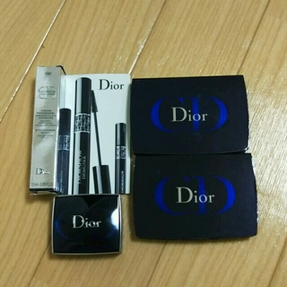 ディオール(Dior)の【ココ様専用】Dior ファンデーション アイシャドウ  サンプルセット(その他)