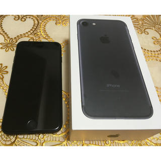 ジェイダ様専用 iPhone7 32gb ブラック 美品 (スマートフォン本体)
