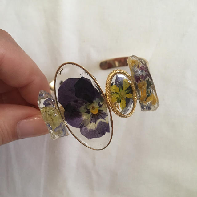 Viola bangle 2