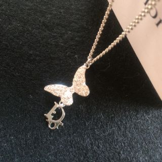 美品 Christian Dior クリスチャンディオール Dチャーム バタフライモチーフ ゴールド 金 メタル ネックレス  レディース 401409