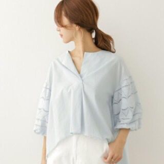 アーバンリサーチ(URBAN RESEARCH)の【美品】mizuiro-ind☆volume lace slv P/O (シャツ/ブラウス(長袖/七分))