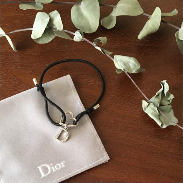 Christian Dior - ☆値下げ中☆Dior♡チャームブレスレット兼ヘアゴム