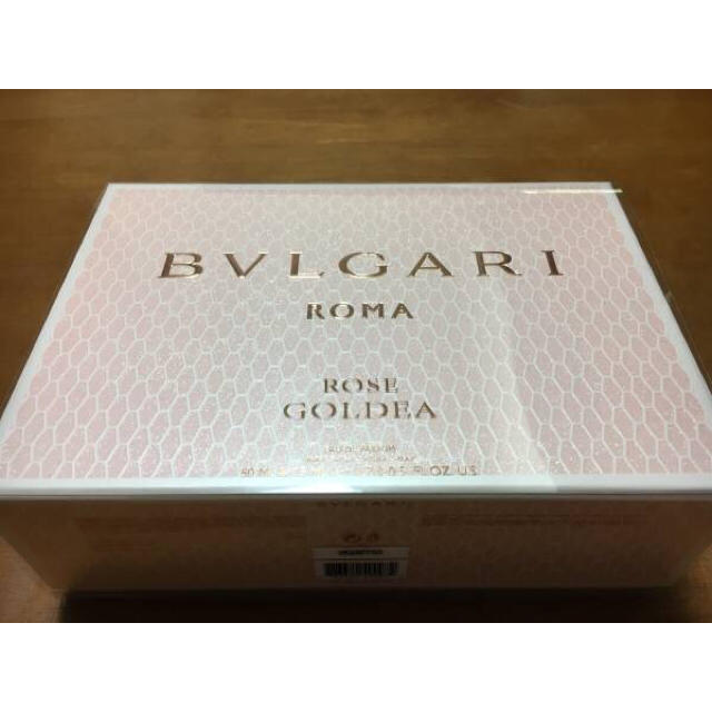 BVLGARI(ブルガリ)の   【限定セット・美品】BVLGARI ローズゴルデア50ml＆15mlセット コスメ/美容の香水(香水(女性用))の商品写真