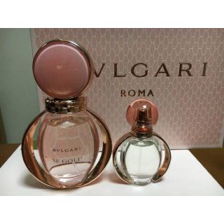 ブルガリ(BVLGARI)の   【限定セット・美品】BVLGARI ローズゴルデア50ml＆15mlセット(香水(女性用))